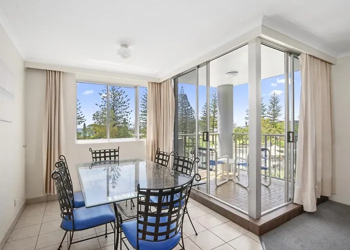2 Bedroom Beachfront At Sandpiper