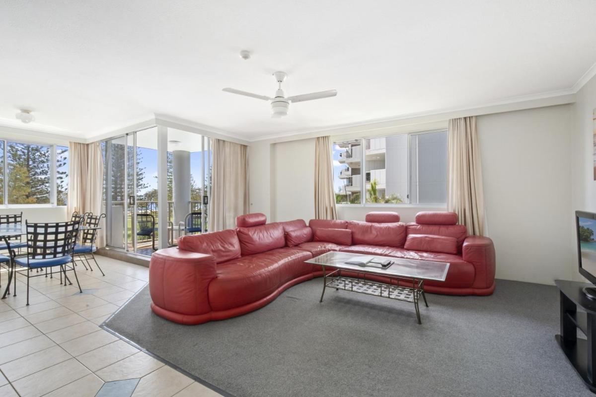 2 Bedroom Beachfront At Sandpiper Apartment